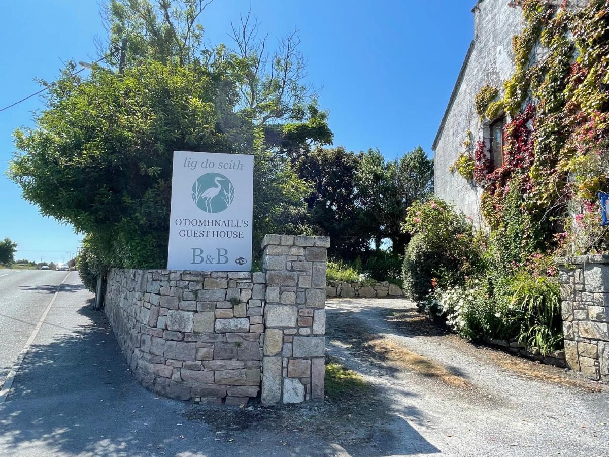 O'Domhnaill'S Guesthouse - Lig Do Scith Carraroe Bagian luar foto
